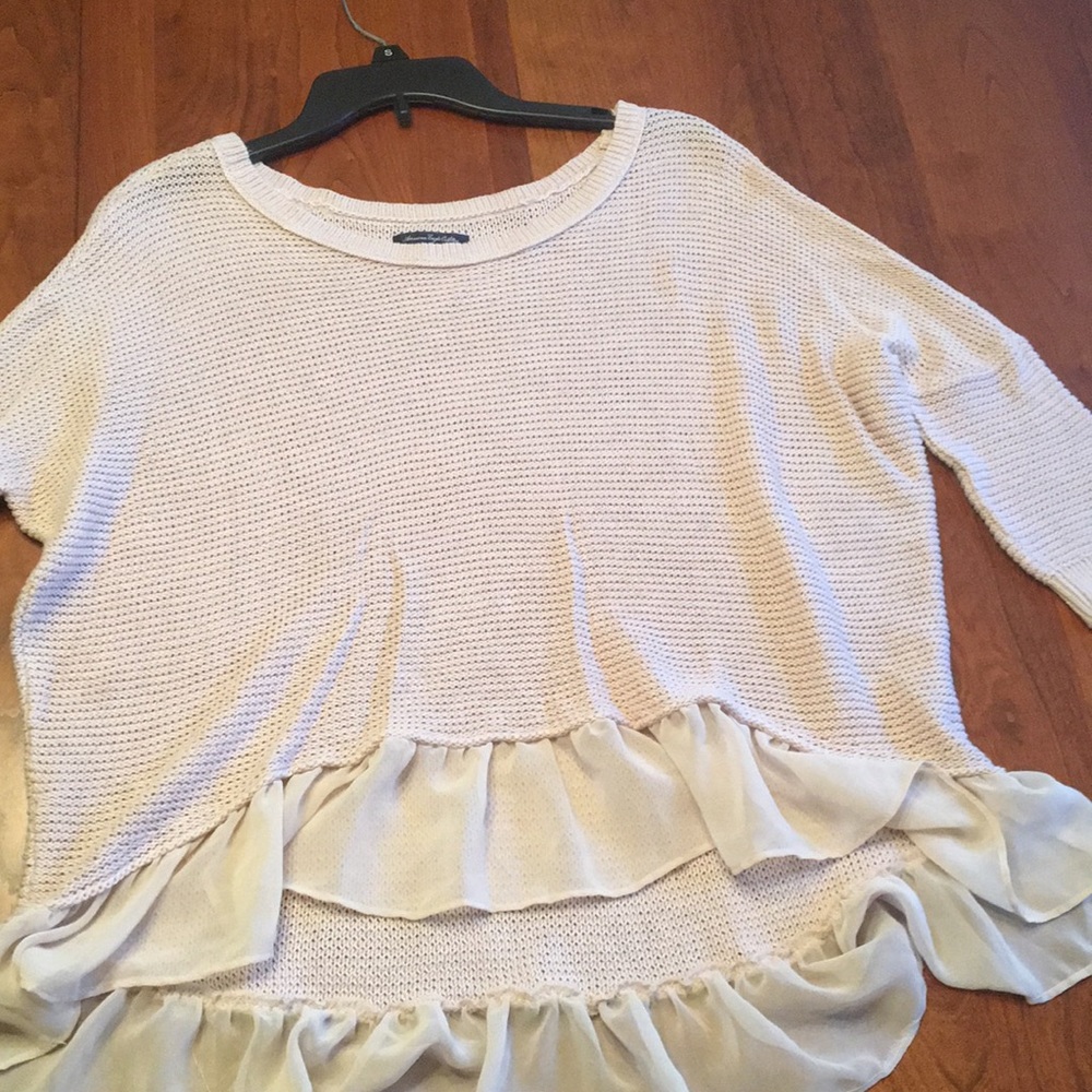 American Eagle sweater